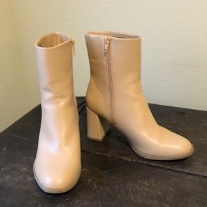 A New Day Janelle Dress Boot Size 8